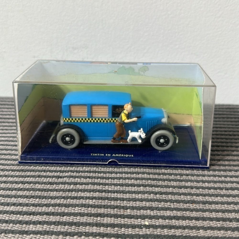 NEW  ATLAS TINTIN CAR #4 Chequer Taxi 1/43 Model Voiture - Picture 2 of 4